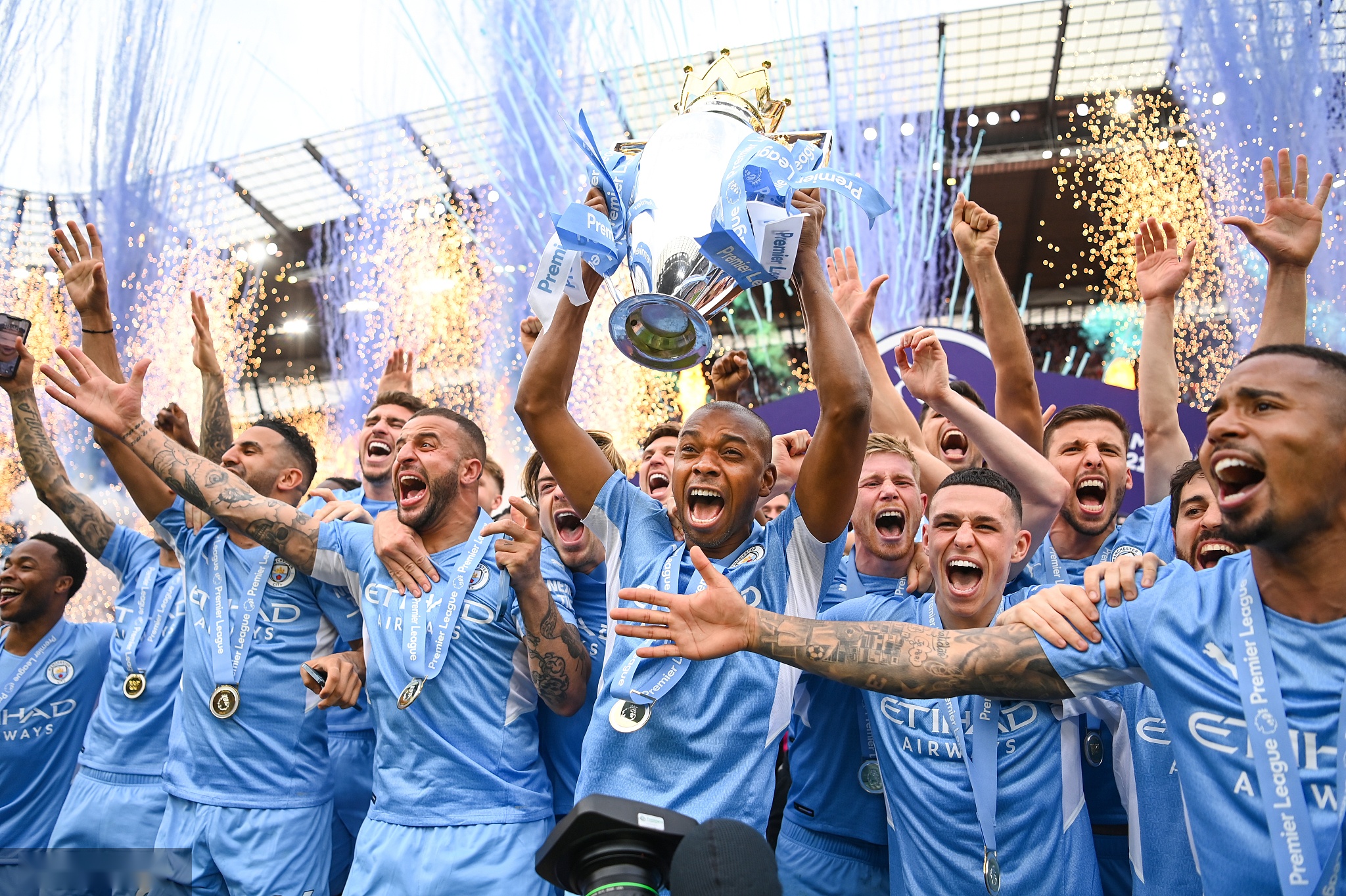 锋引援将可 锋引援将可